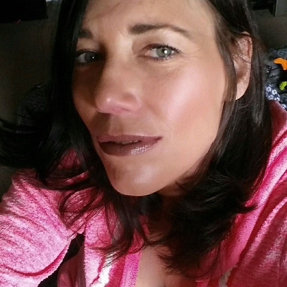 Meet your Posher, Regina